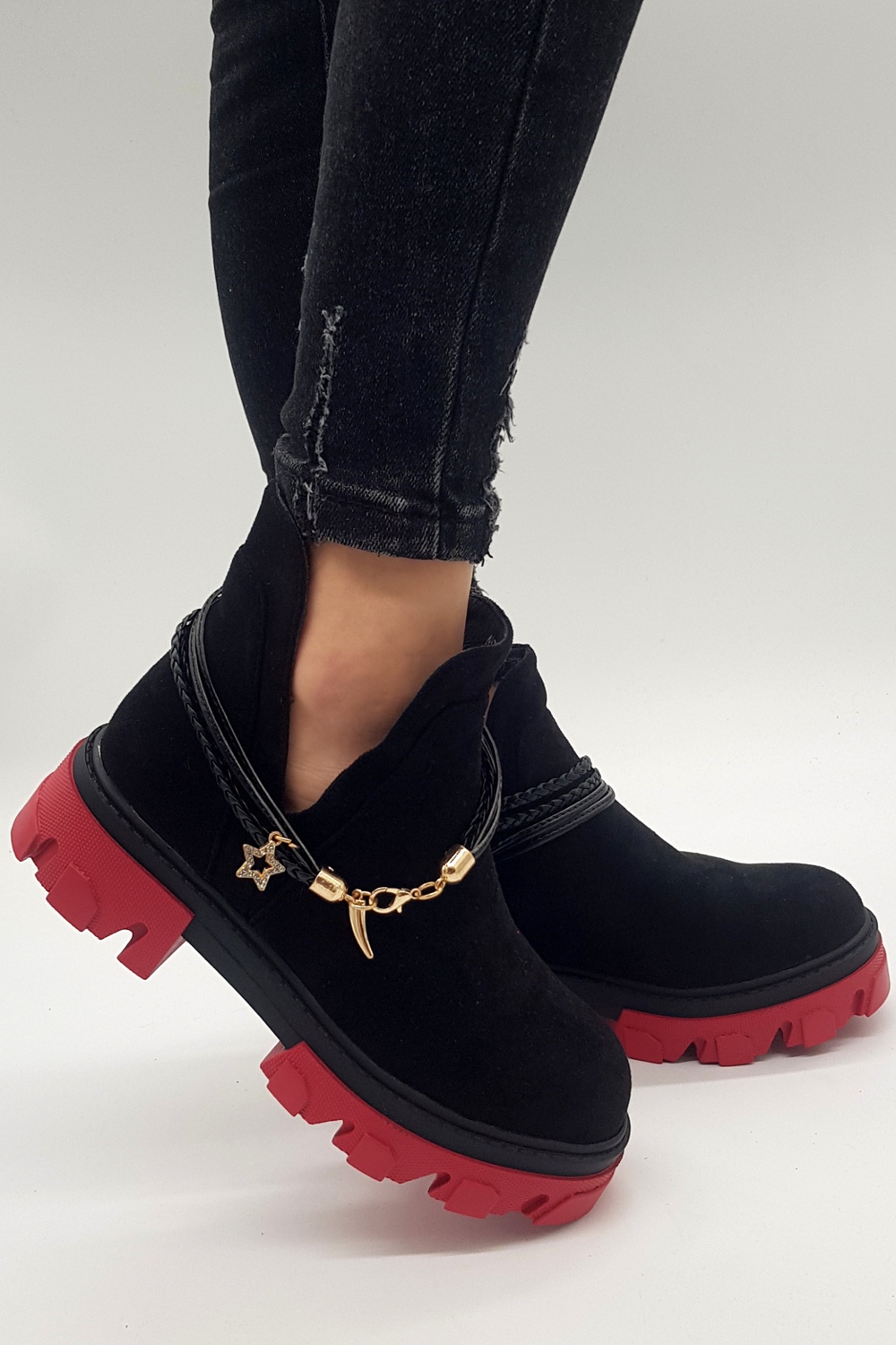 Czarno czerwone botki damskie buty
